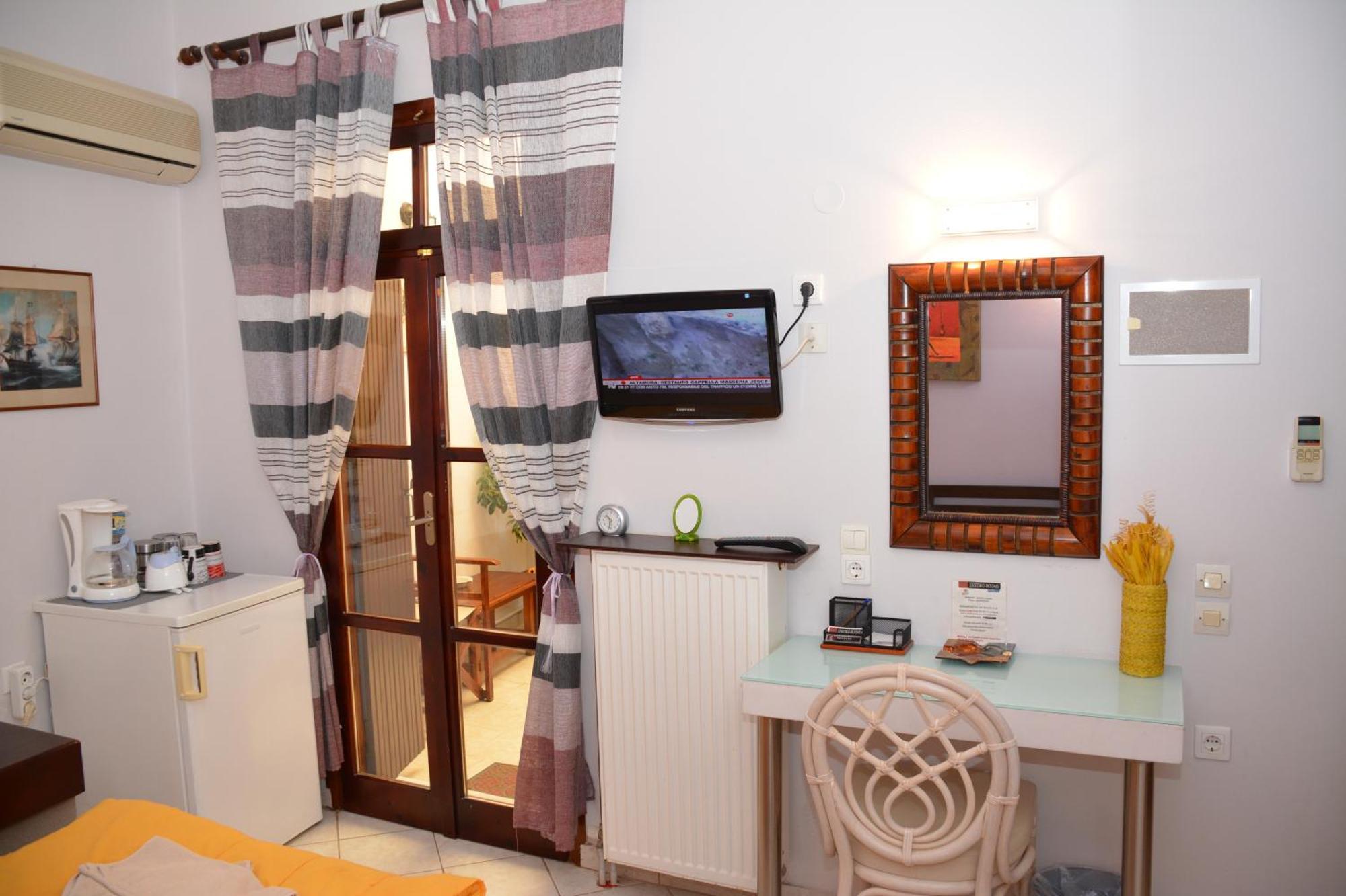 Enetiko Rooms Chania  Ngoại thất bức ảnh