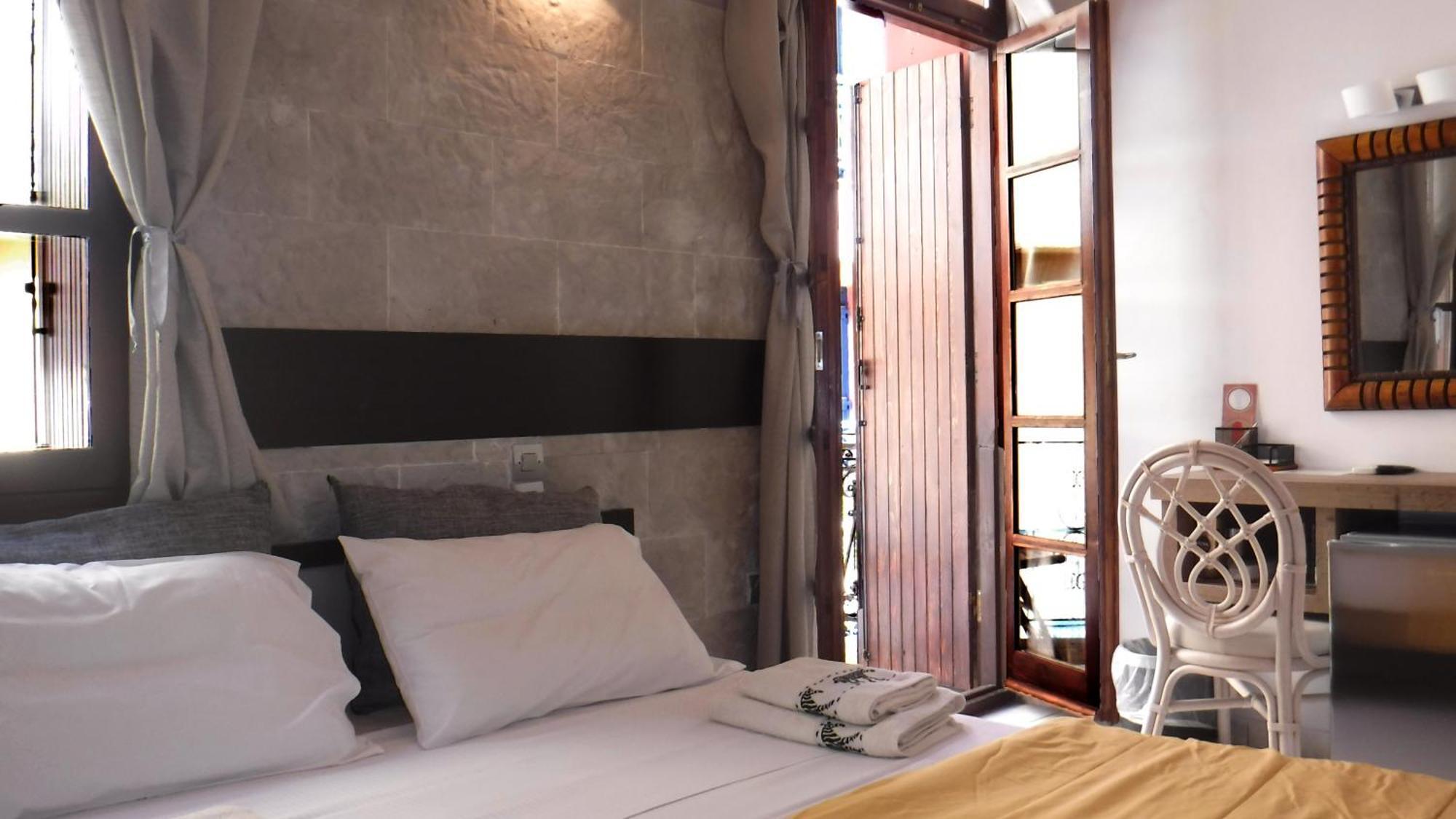 Enetiko Rooms Chania  Ngoại thất bức ảnh